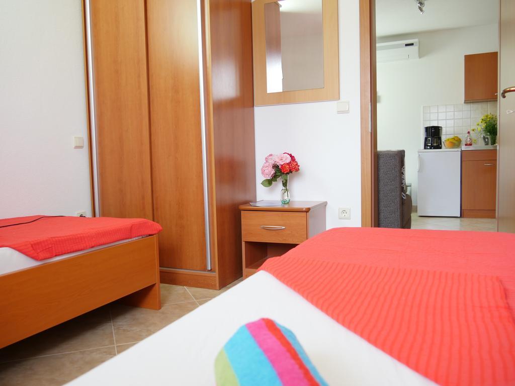 Apartments-Novalja-Zrce Bagian luar foto