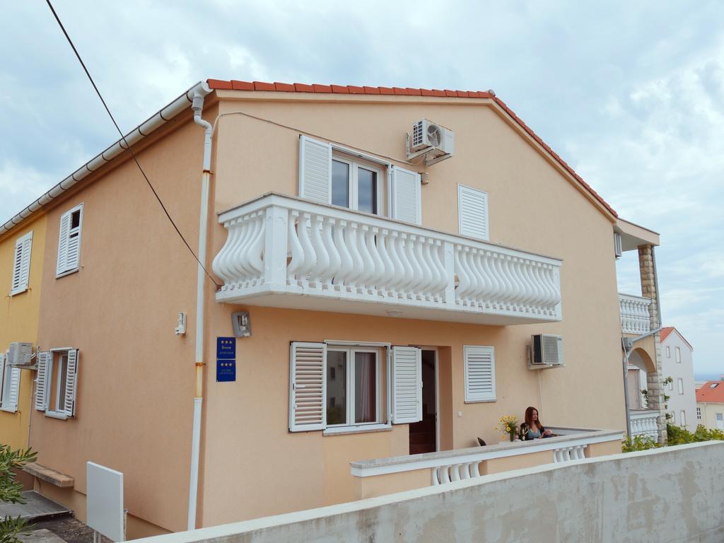 Apartments-Novalja-Zrce Bagian luar foto
