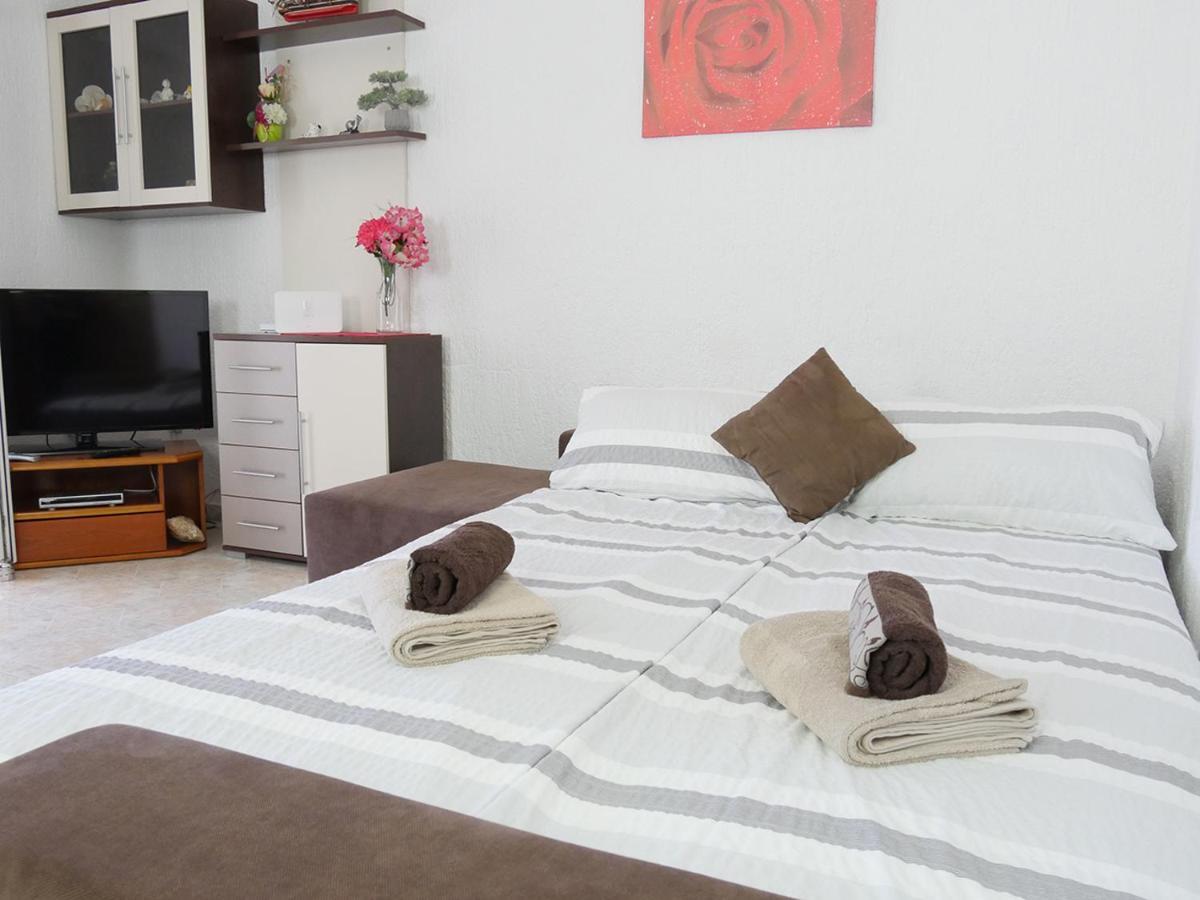 Apartments-Novalja-Zrce Bagian luar foto